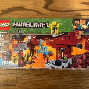 Rare retired Lego Minecraft - The Blaze Bridge